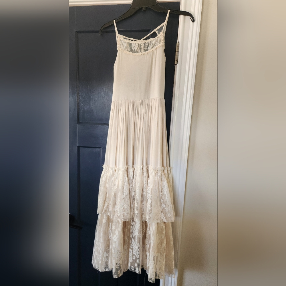Joyfolie Cream Lace Dress - Picture 4 of 4